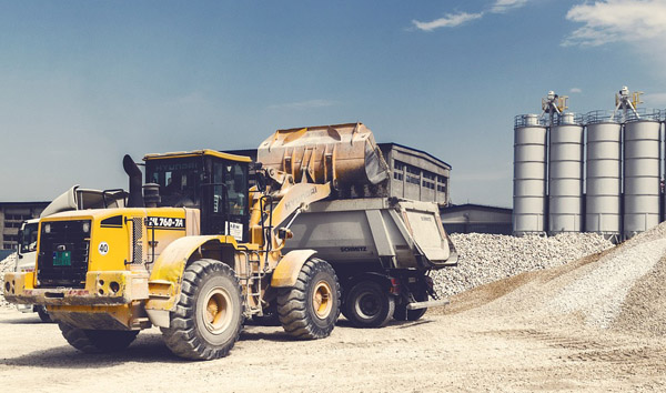 Revolutionizing Heavy Load Handling: The Mine Four-Wheel Drive Off-Road Forklift
