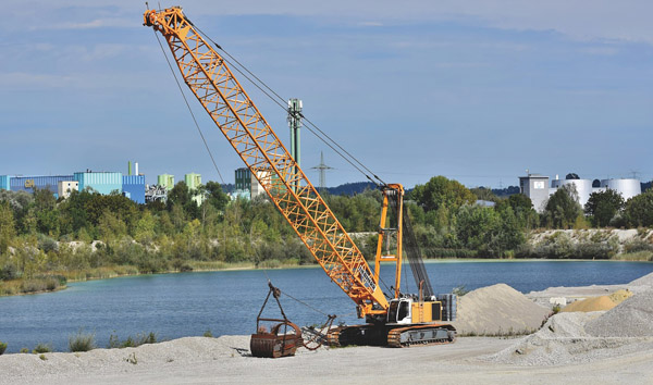 The Evolution of Light-Duty Rough Terrain Forklifts in Modern Logistics